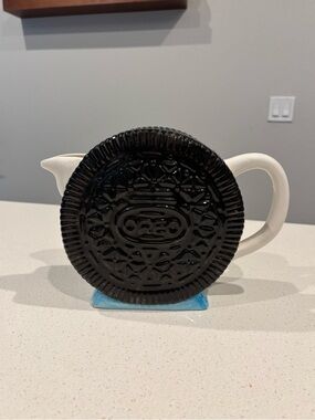 Collectible Oreo Cookie Jug